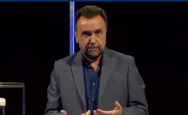 El editorial de Roberto Navarro: Macri, Cristina y el peronismo de cara al 2019 El editorial de Roberto Navarro: Macri, Cristina y el peronismo de cara al 2019 | El Destape