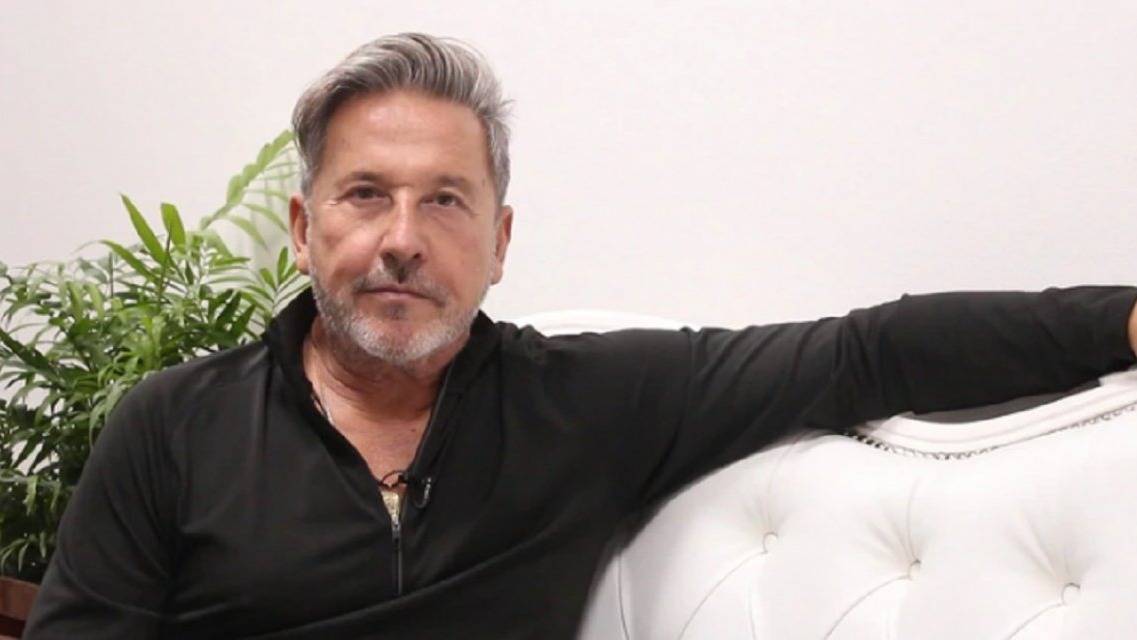Ricardo Montaner celebró la renuncia de Evo Morales y fue duramente criticado Ricardo Montaner celebró la renuncia de Evo Morales y fue duramente criticado