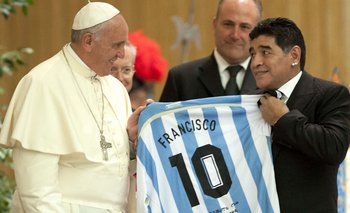 Francisco recordó a Maradona junto a exjugadores del Napoli | Papa francisco