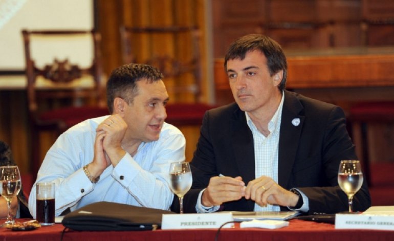 El Gobierno desfinancia el Programa de Educación Sexual Integral El Gobierno desfinancia el Programa de Educación Sexual Integral | El Destape