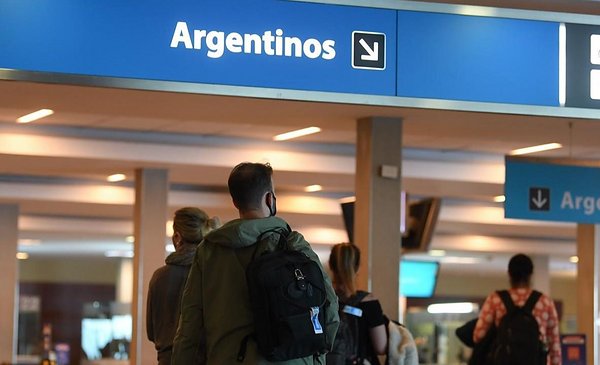 Aíslan dos casos de variante Delta en viajeros que vinieron del exterior - Vimarsana News