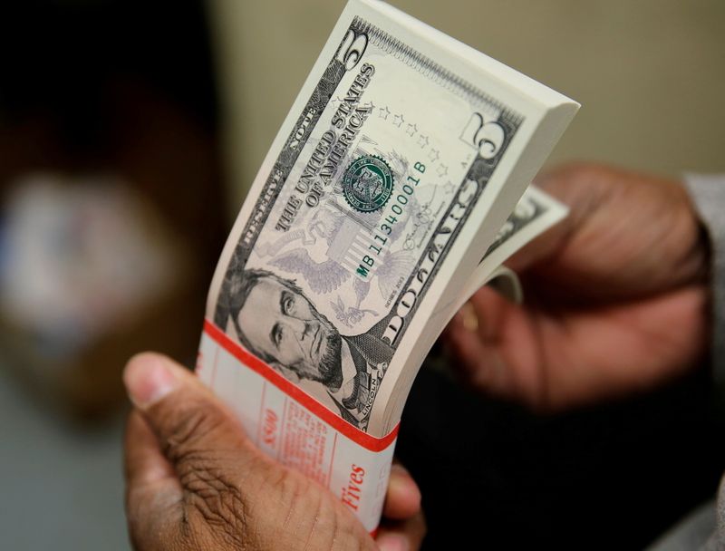 Cómo arrancó el dólar en el primer día hábil del año  | Dólar