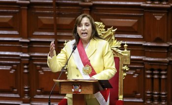 Boluarte no cierra la puerta a un posible adelantamiento de las elecciones | Crisis en perú